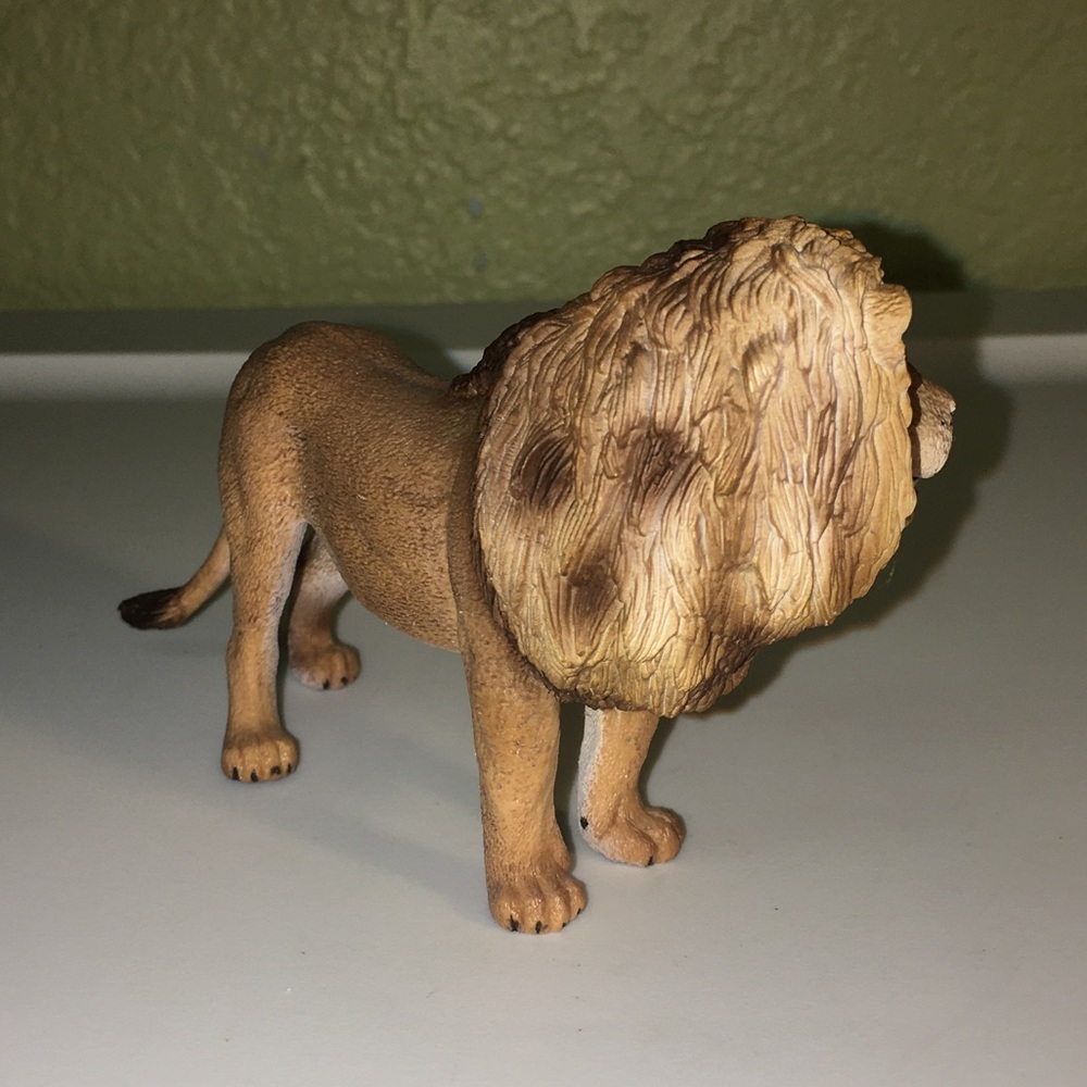 Retired Schleich Lion Figure - Picture 3 of 8